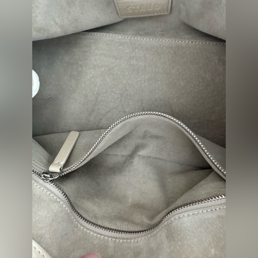 STAUD Cream Leather Shoulder Bag - Picture 11 of 11